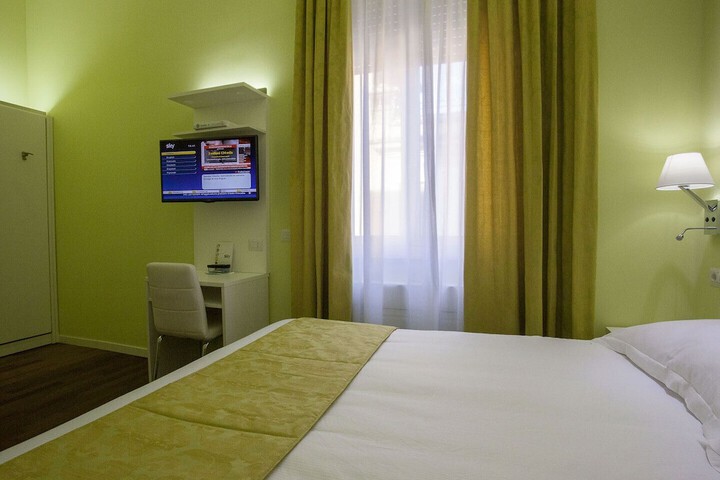 Room 15 of 41