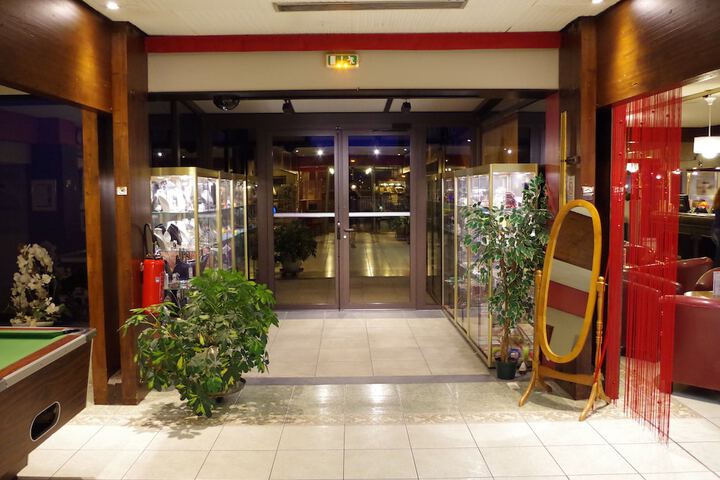 Gift shop
