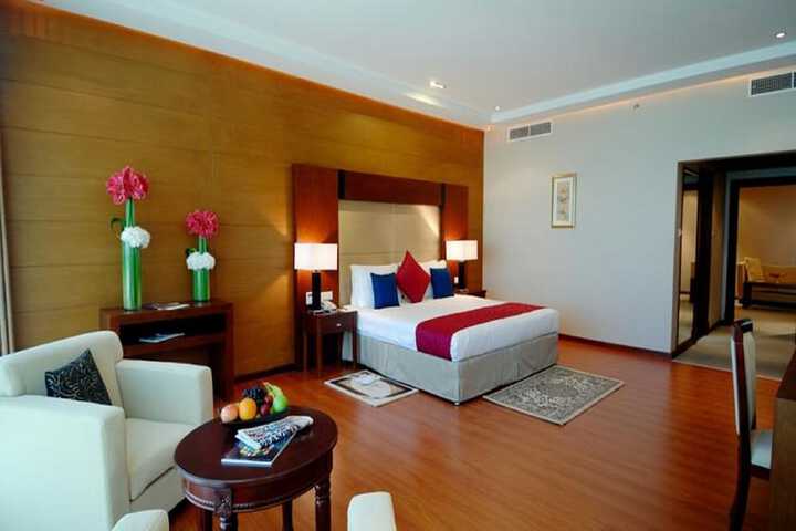 Room 20 of 76