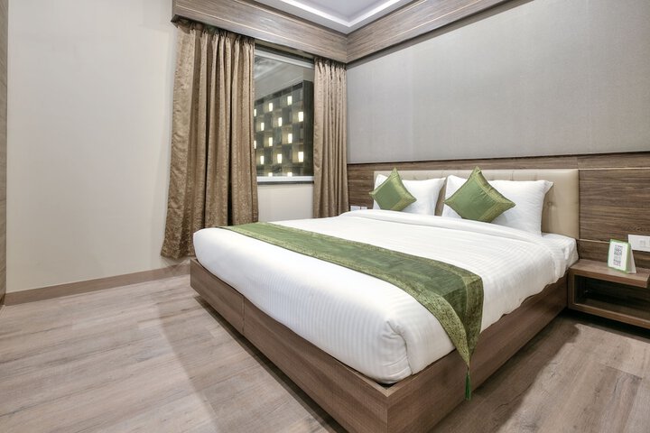 Room 6 of 46