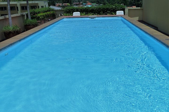 Pool Hotel