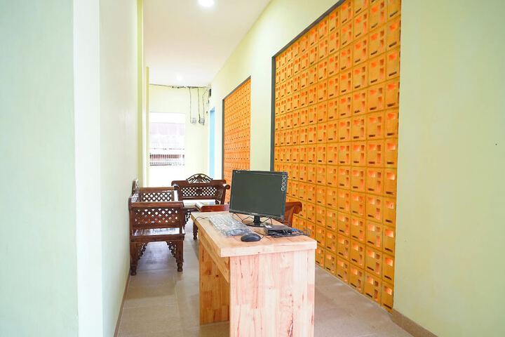 Hotel Interior 2 of 12