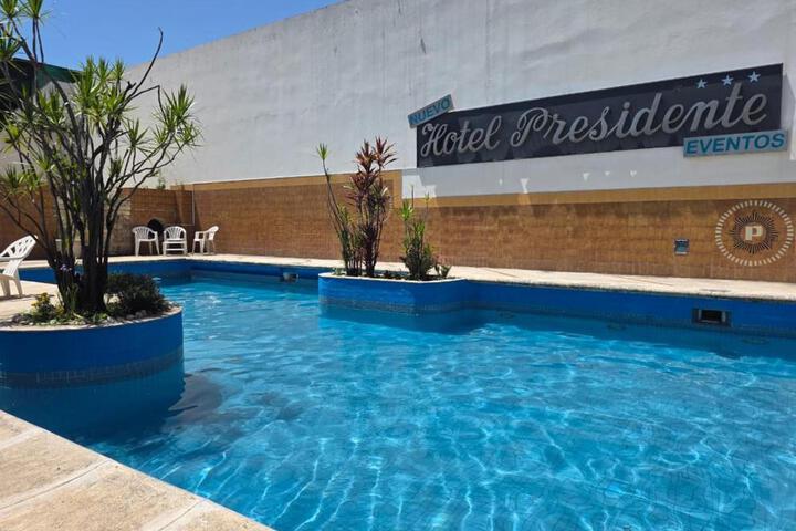 Pool 5 of 15