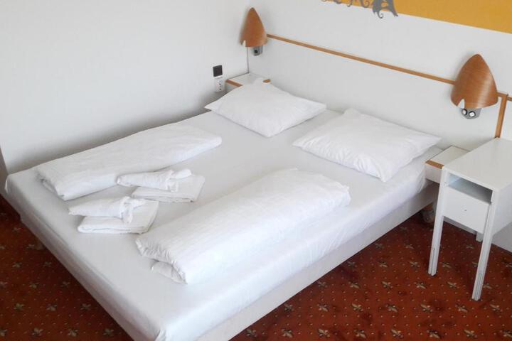 General 14 of 33