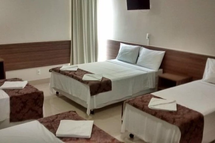 Room 15 of 53