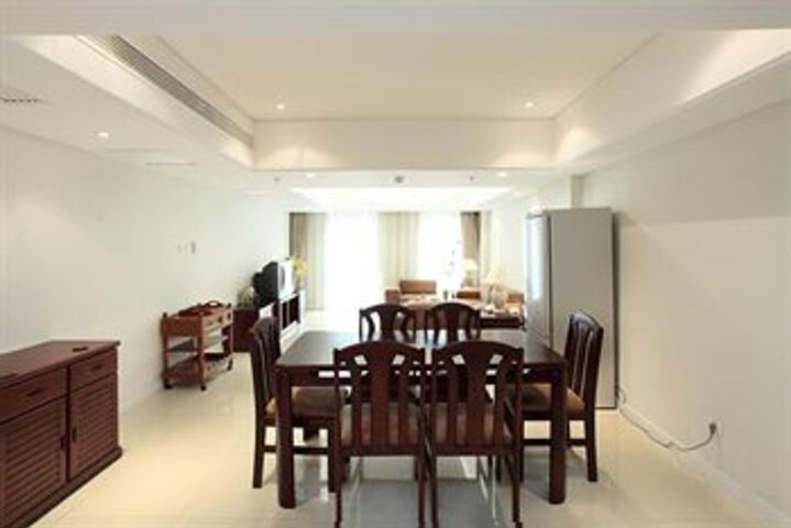 Room 16 of 23