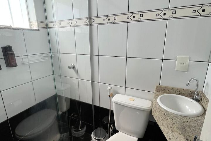 Room 15 of 18
