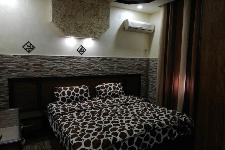 Room 17 of 50
