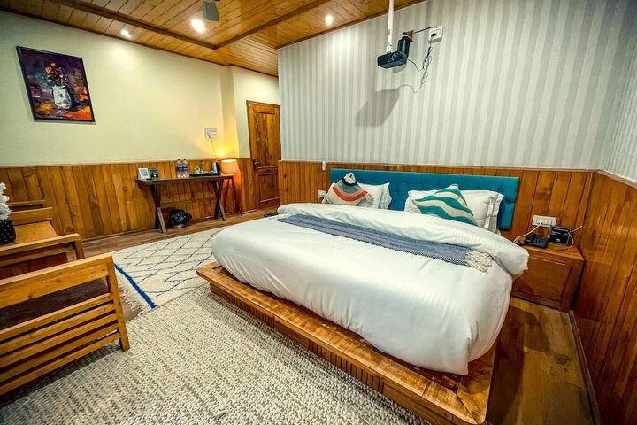 Room 5 of 45