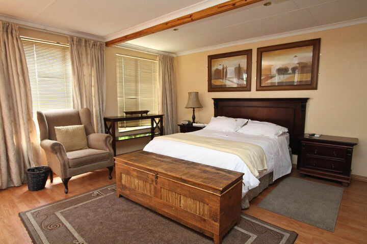 Room 5 of 22