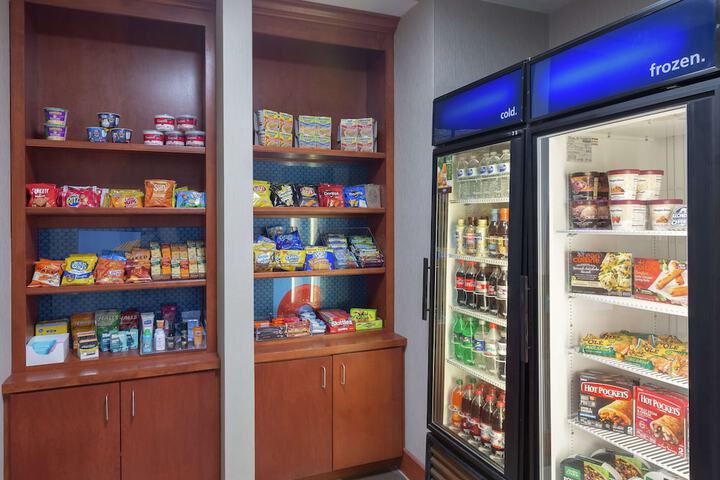 Snack bar