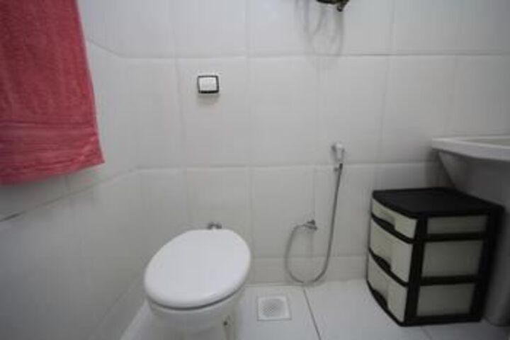 Room 2 of 26