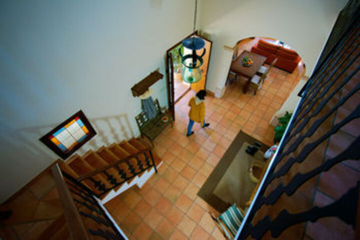 Room 23 of 32