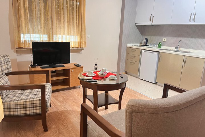Room 5 of 50