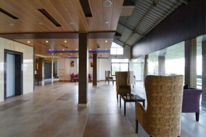 Hotel Interior 20 of 27