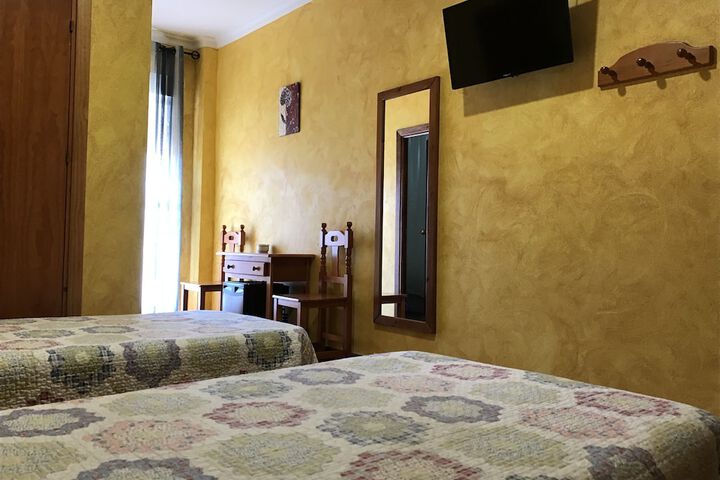 Room 11 of 45