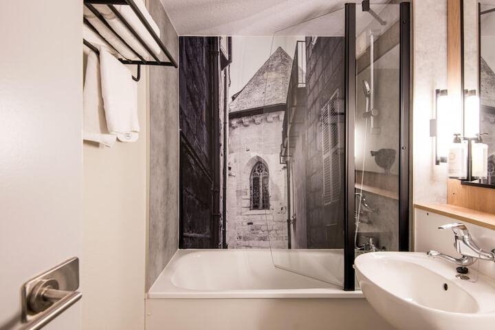 Bathroom Interior Photo
