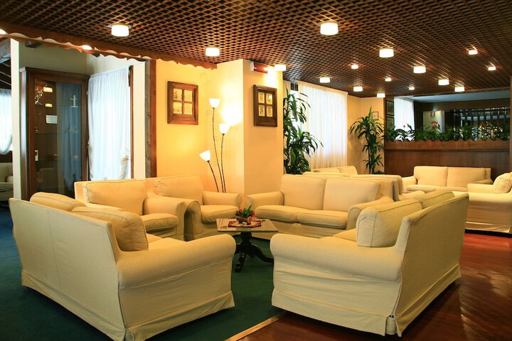 Lobby Entry
