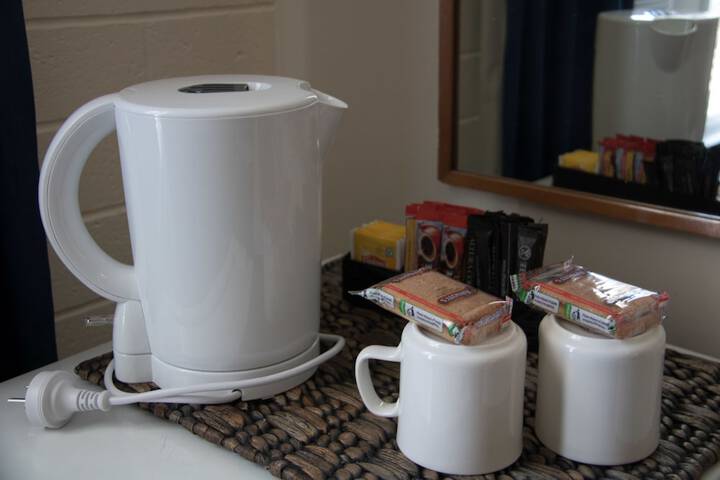 Breakfast/Coffee Service 13 of 21