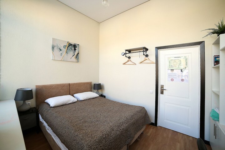 Room 43 of 73