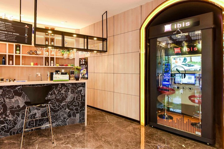 Hotel 16 of 19
