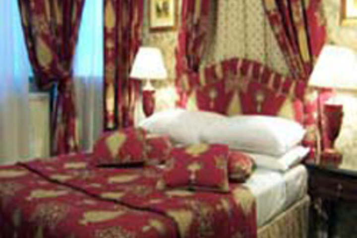 Room 3 of 3