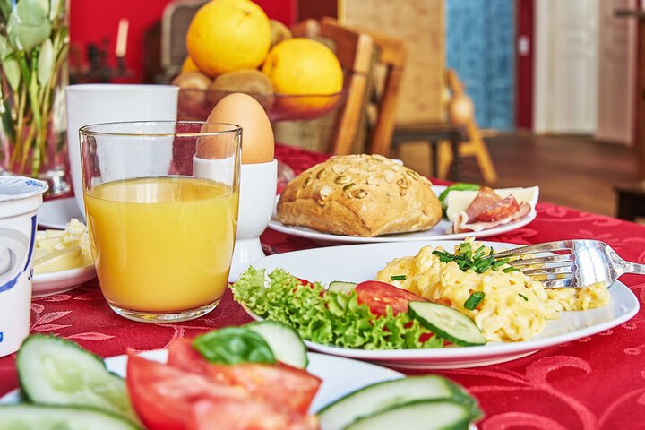 Breakfast/Coffee Service 192 of 202