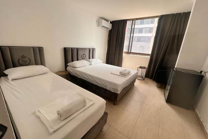 Room 6 of 22
