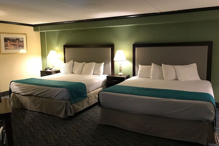 1 King Bed (11 of 11)