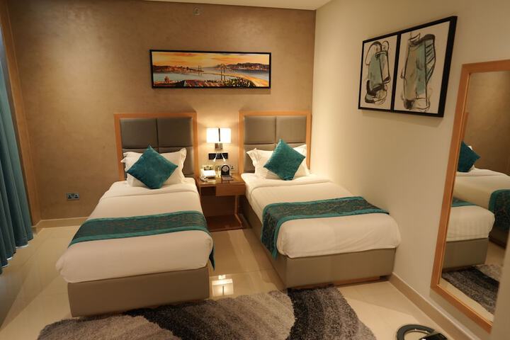Room 16 of 70