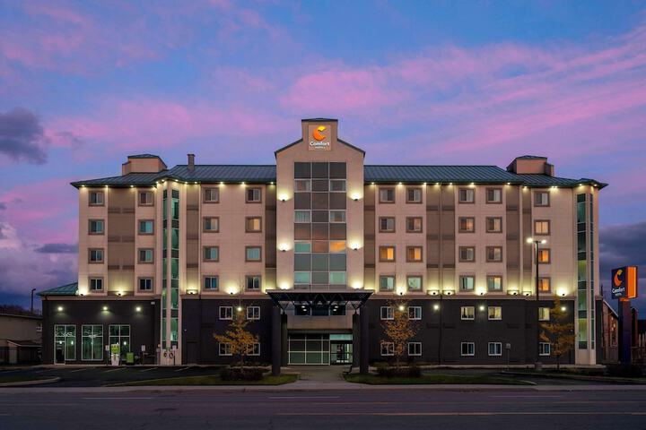 Hotel 38 of 39
