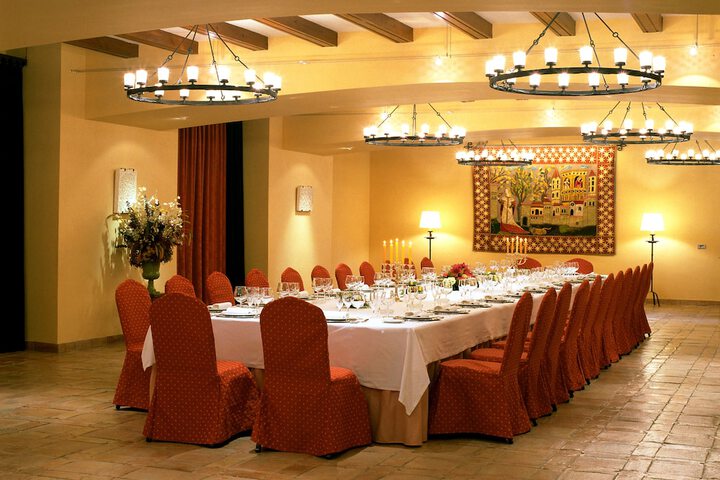 Dining Photos
