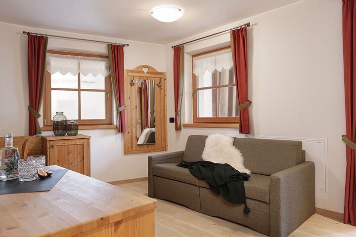 Room 16 of 35