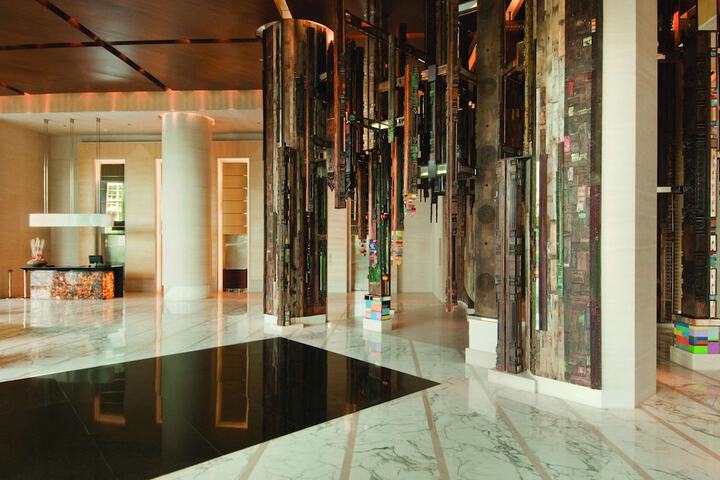 Guest Lobby