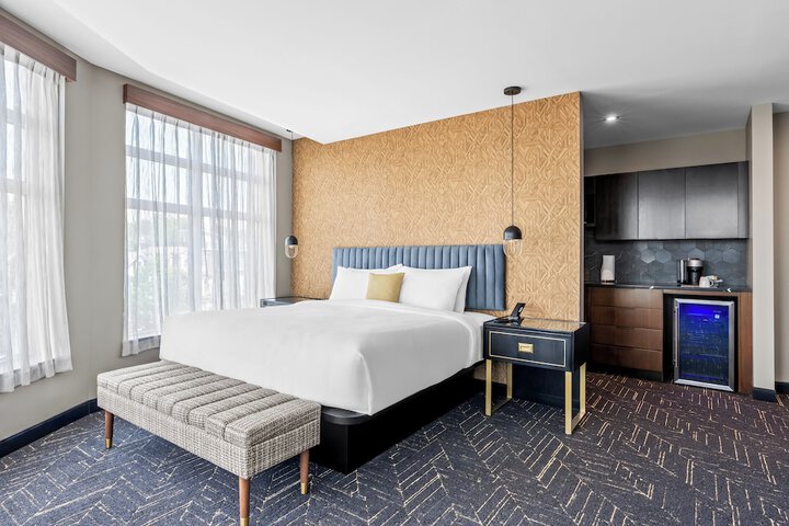 Room 8 of 29