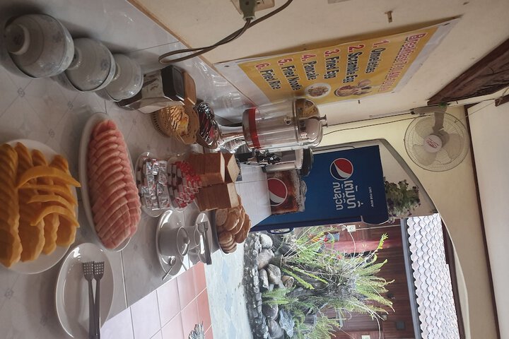 Dining 41 of 58