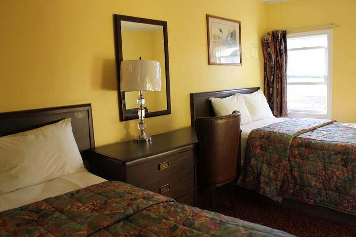 Room 3 of 25