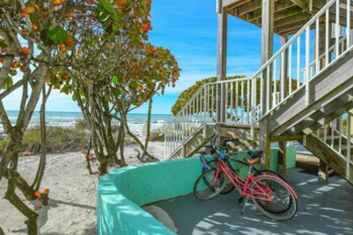 Property Grounds 27 of 35