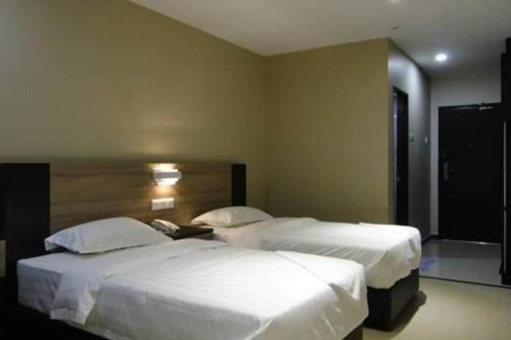 Room 15 of 47