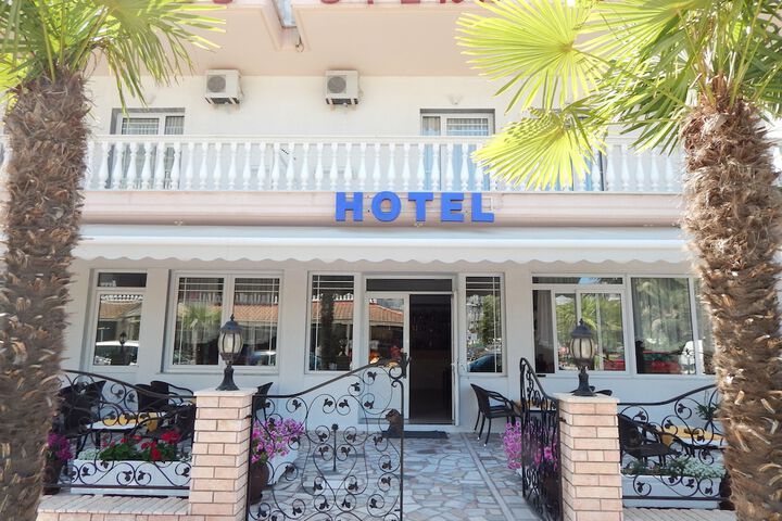 Hotel 54 of 65