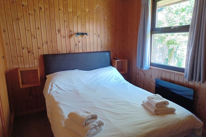 Room 12 of 105
