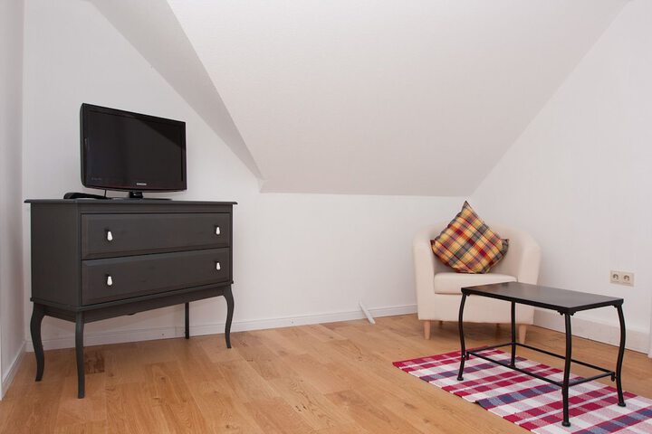 Room 18 of 23