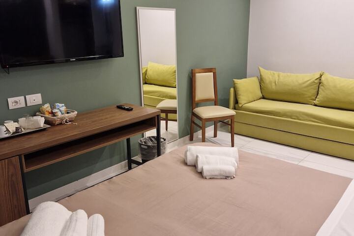 Room 15 of 58