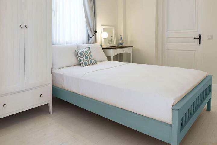 Room 3 of 35