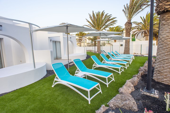 Sundeck 71 of 75