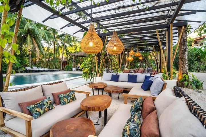 Image of Curiol Boutique Hotel & Lounge