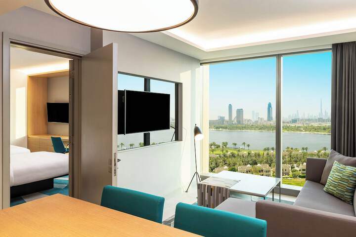 Room 18 of 116