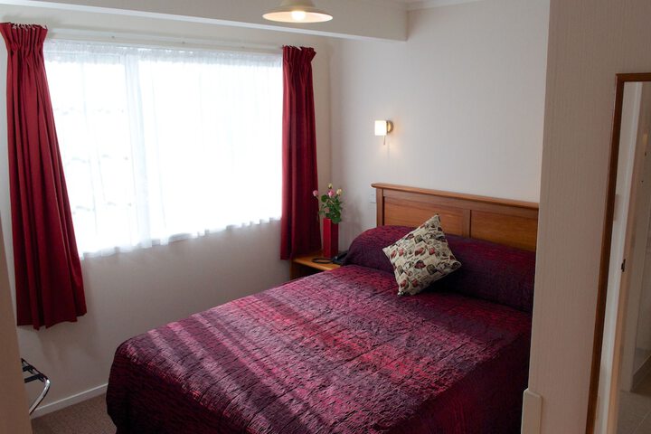 Room 22 of 36