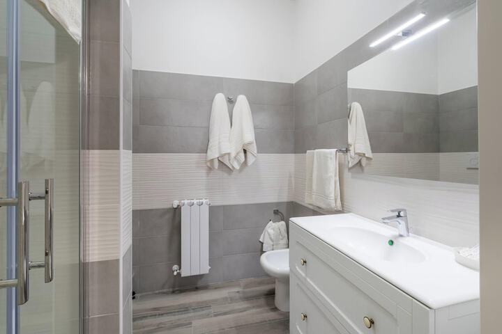 Bath Interior