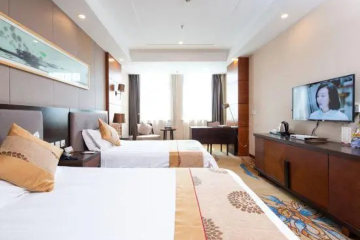 Room 2 of 5